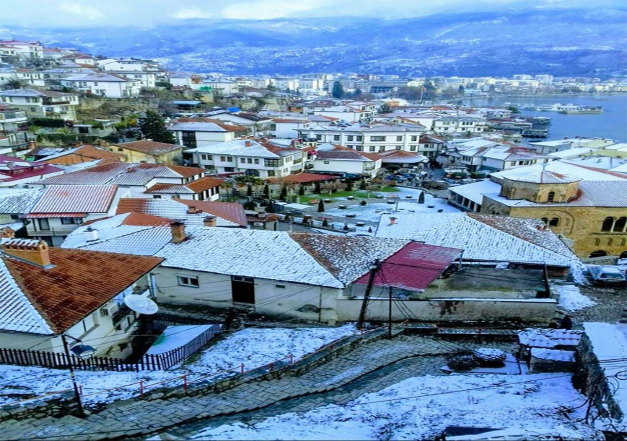 Vero Comfort Apartment Ohrid Esterno foto